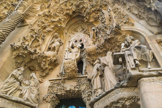 2-Day Tour: Gaudi & Sagrada Familia + Montserrat & Winery - Winery day at Sant Sadurní d’Anoia: cava tastings with adult focus