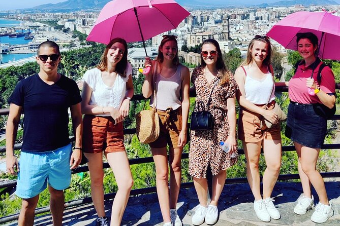 2-Hour Guided Walking Tour in Barcelona - Parc de la Ciutadella and Arc de Triomf: from old fortress ground to triumph energy