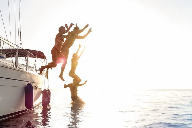 2-Hours Barcelona Sunset Sailing Tour - A 4:00 pm sunset cruise that shows Barcelona from the water