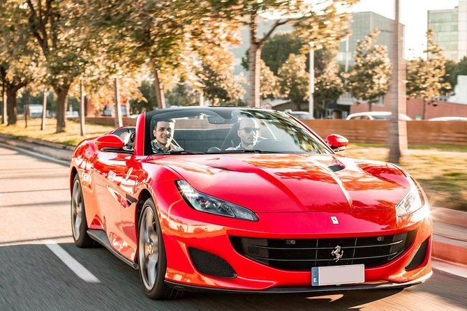 20-min Barceloneta & The Beach Supercar City Tour - 20-minute supercar energy in Barceloneta