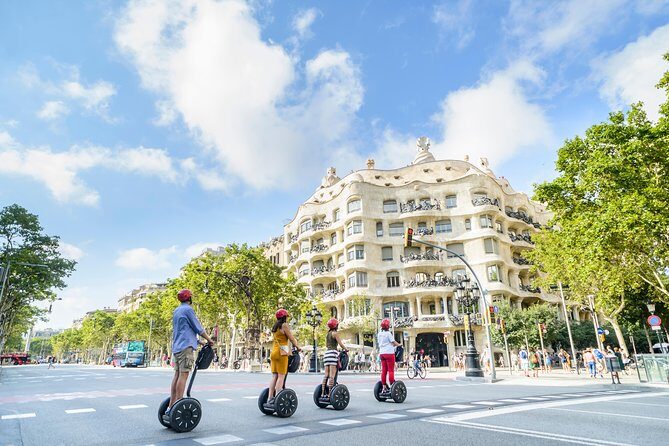 2,5h Barcelona Gaudí Segway Tour - The Route Breakdown: From Theatres to Las Ramblas to Port Vell
