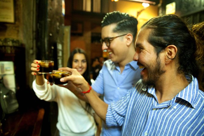A Magical Evening in Barcelona: Private City Tour - Logistics that actually matter at night