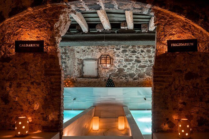 AIRE The Ancient Thermal Baths & 45 min Relaxing Massage - Thermal baths in Vallromanes: the real idea behind the ticket