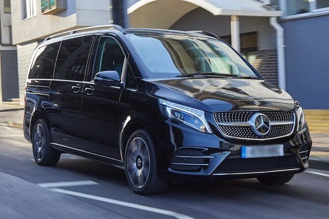 Arrival by Luxury Van Barcelona Airport BCN to Barcelona City - Why a Private Van Pickup Beats the BCN Taxi Shuffle