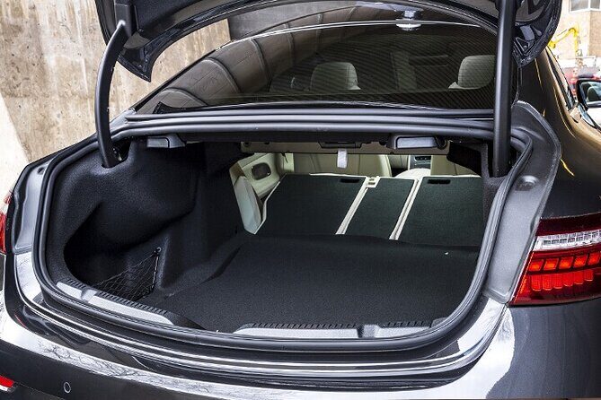 Arrival from Barcelona Port to Barcelona City by Private Sedan - Key Things to Know Before You Go