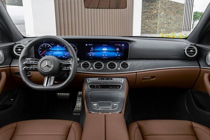 Arrival from Barcelona Port to Barcelona City by Private Sedan - Mercedes E-Class Comfort (And Why It Matters)