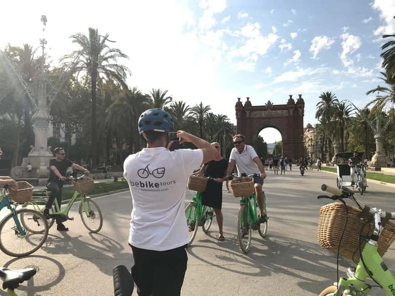 Barcelona: 1.5-Hour Sightseeing Tour by Bike/Electric Bike - El Born and Santa Maria del Mar: Gothic calm you can actually stop to notice