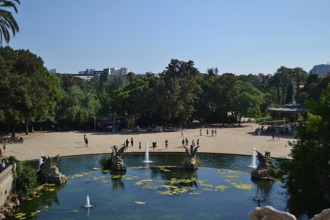 Barcelona 3-hour Bike or E-Bike Tour: Highlights and Hidden Gems - Placa del Rei + Cathedral Area: Medieval Barcelona in Short Stops