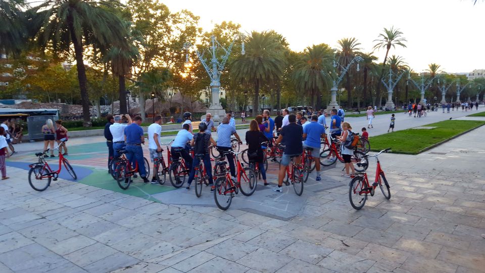 Barcelona: 3-Hour Bike Tour with Spanish Tapas - Why This E-Bike and Tapas Combo Works in Barcelona