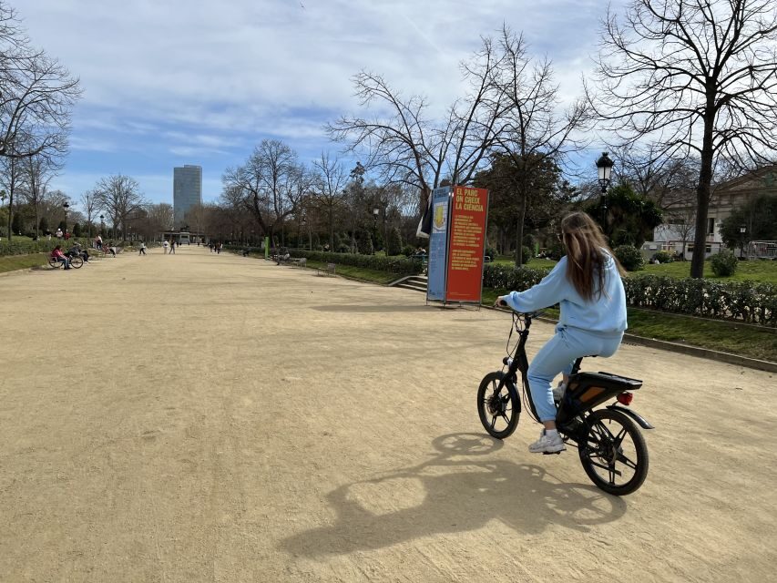 Barcelona: 3-Hour Montjuic Mountain E-Bike Guided Tour - What to bring and how to be comfortable on the ride