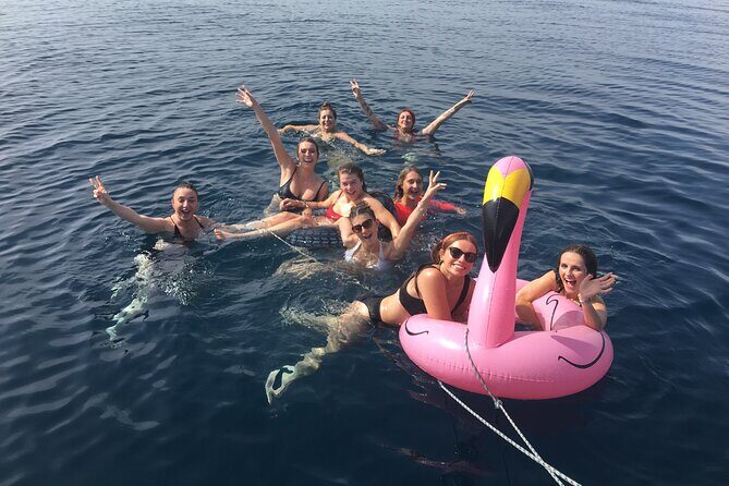 Barcelona 3-hour Private Boat Trip - Port Vell and the Columbus statue moment