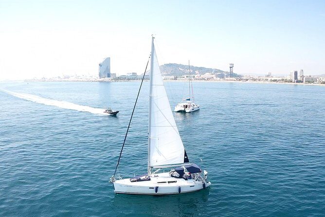Barcelona 3-hour Private Boat Trip - Where you meet and how you get settled quickly