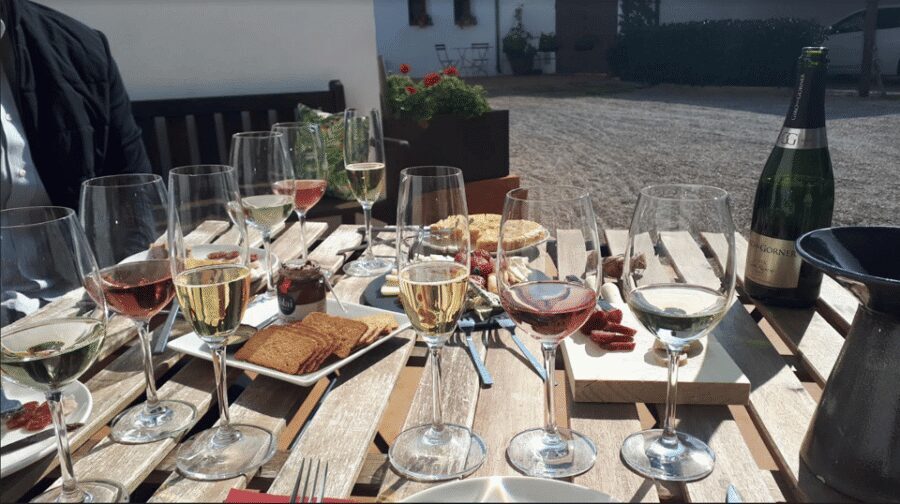 Barcelona: 3 Penedes Wineries with Hotel Pick-up and Lunch - Should you book this Penedès winery day trip?