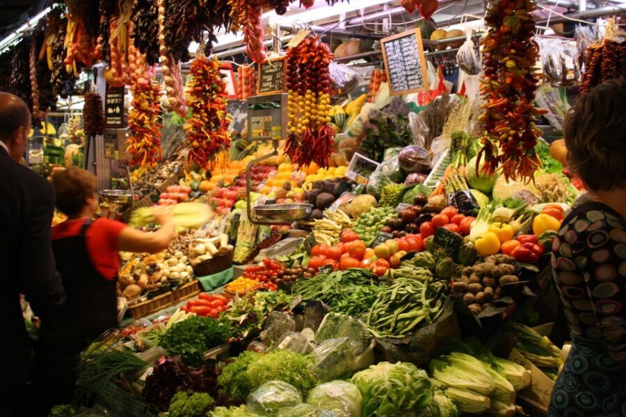 Barcelona: 4-Hour Private Market & Foodie Tour - Key things to love before you book