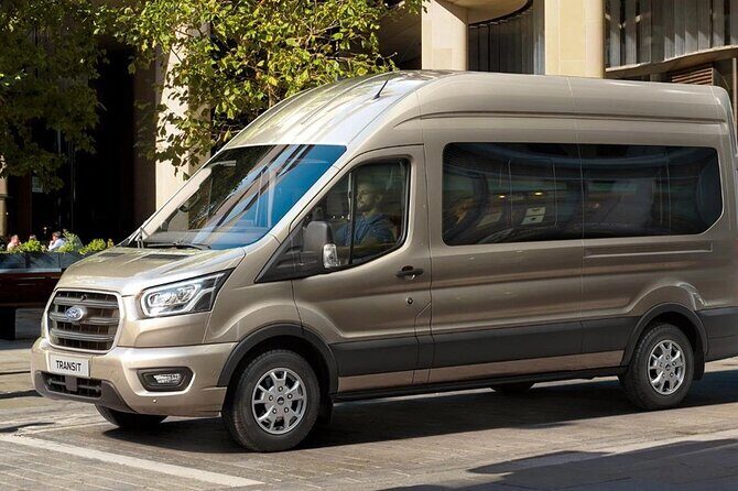 Barcelona Airport (BCN) Private Transfer to Barcelona City/Hotels - Door-to-Door Drop-Off: Why Direct Usually Beats Transit