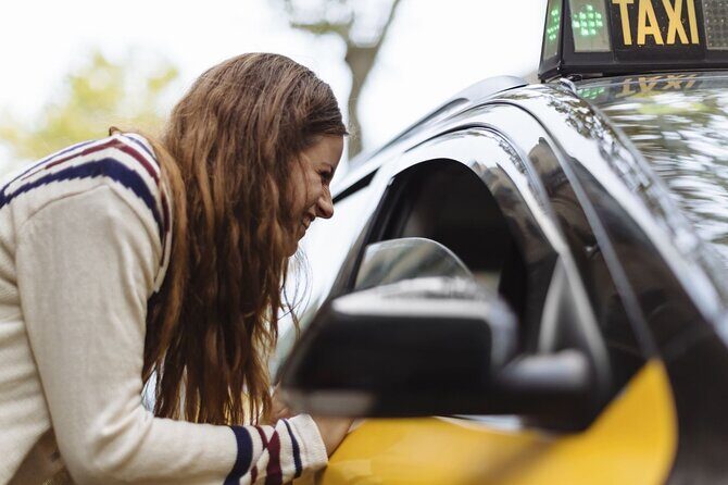 Barcelona Arrival Private Transfer Airport To Barcelona City - Finding Your Driver at the Arrival Hall (The Part That Usually Works)