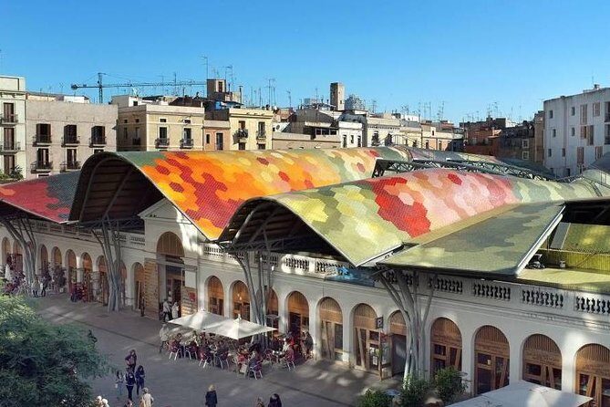 Barcelona Art and Tapas Small Group Walking Tour with Picasso Museum - Price and time: what $106.65 really buys you