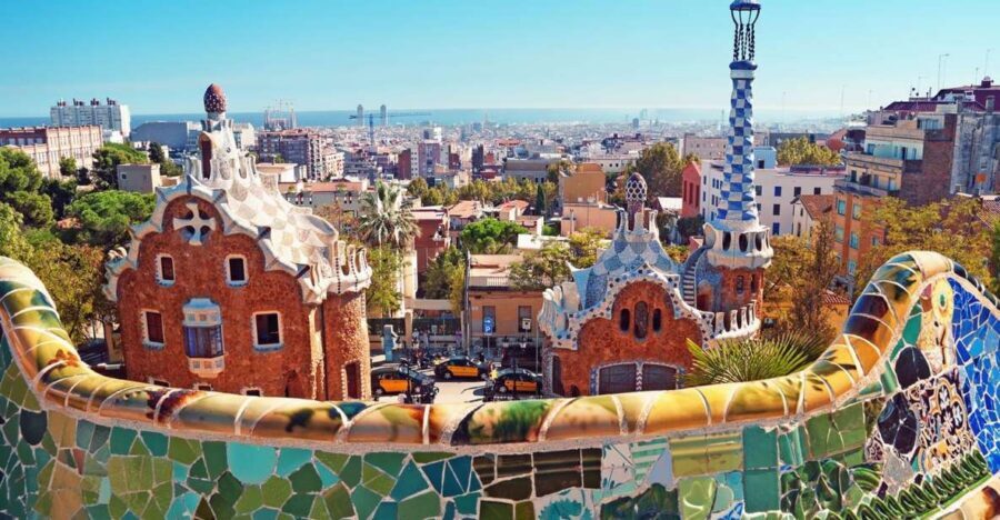 Barcelona Audioguide - TravelMate app for your smartphone - 52 audio segments, 155 minutes: how to think about the time