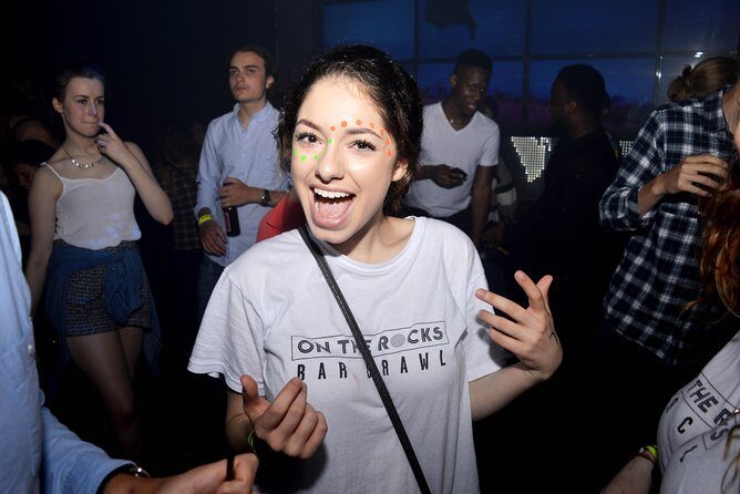 Barcelona Bar Crawl - Dress code: the rule that can end your night early