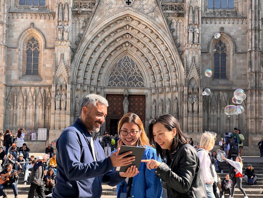 Barcelona: Barri Gotic Small Group Walking Tour - Quick takeaways from the Barri Gòtic walk