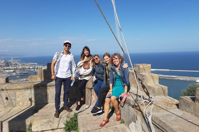 Barcelona Best Views: Old Town and Montjuic Castle Private Tour - Ramblas, Boqueria, and Palau Guell: getting your bearings fast