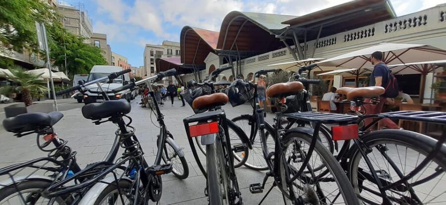 Barcelona: Bike Rental with Delivery and Pickup - Your day starts (and ends) at your hotel: how to plan timing