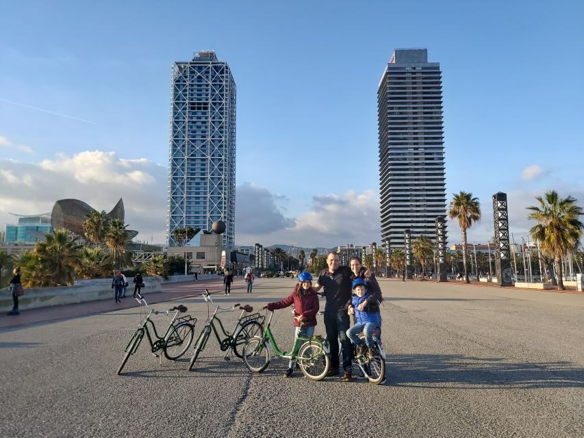 Barcelona: Bike Tour for Families - Parks and Greenspaces: Arch of Triumph Photos and the Citadel Waterfall Moment