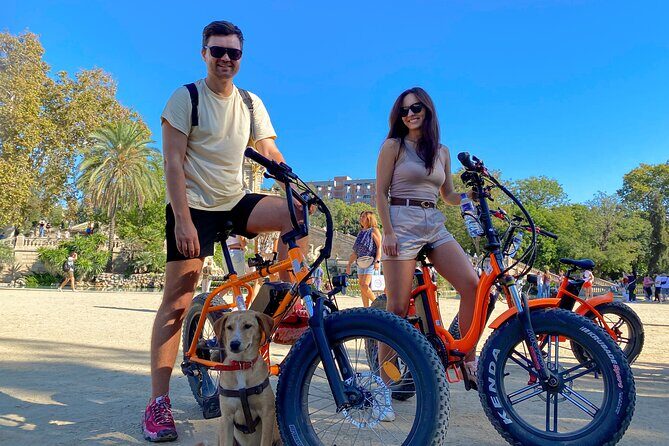 Barcelona bike tour with French guide 20-ТOP, bike/eBike - Sagrada Família and the Gaudí houses: what you get (and what you don’t)