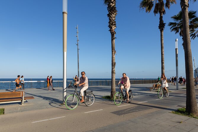Barcelona Bike Tour: Your First Time Highlights with Locals - Getting the Most Out of the Ride: Easy Pace, Real Safety