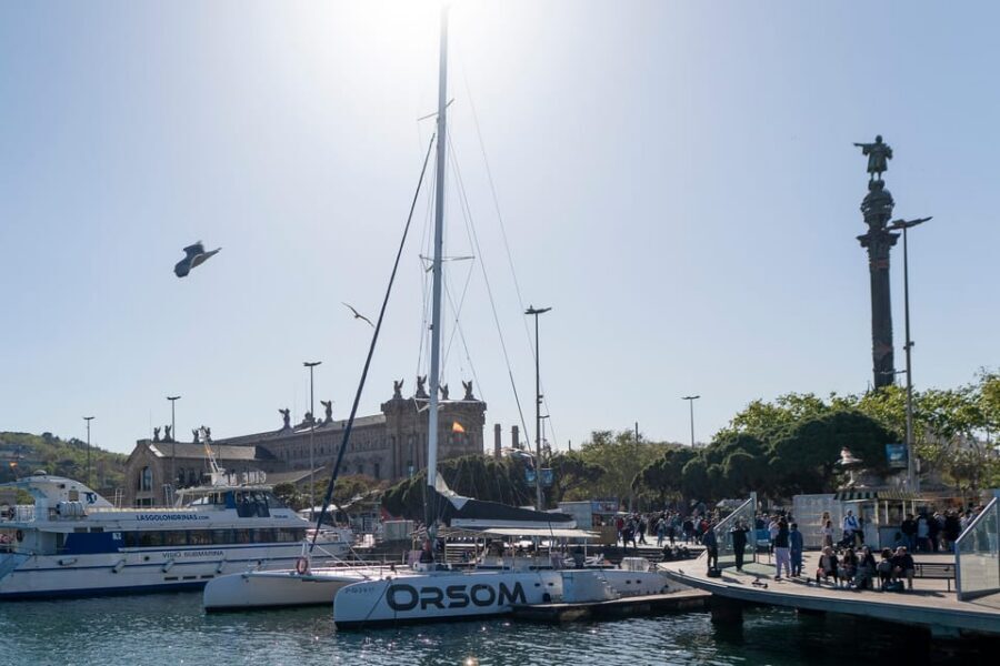 Barcelona: Boat Trip and Panoramic Helicopter Flight - FAQ