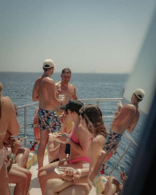 Barcelona: Brunch Boat Party with Drinks and DJ - Should you book this Barcelona brunch boat party?