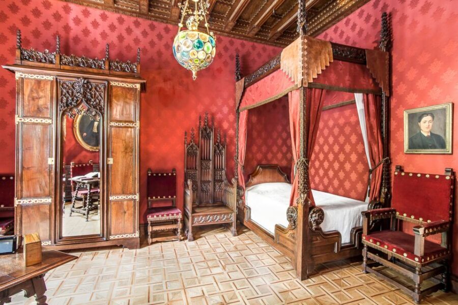 Barcelona: Casa Amatller Guided Visit with Chocolate Gift - Key highlights to know before you go