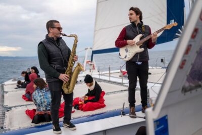 Barcelona: Catamaran Cruise with optional Live Jazz Music - What the 1.5 Hours Feels Like: Coastal Cruise, No Performance Needed