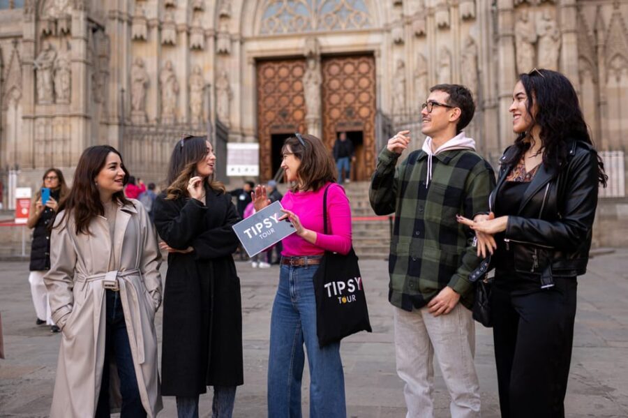 Barcelona: Cathedrals and Squares Walking Tour - Plaça Sant Felip Neri: a pause in the medieval feel