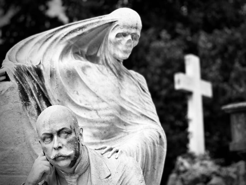 Barcelona: Cemetery Tour - Gothic Graves & Local History - Montjuïc Cemetery is Barcelona’s outdoor museum, without the crowds
