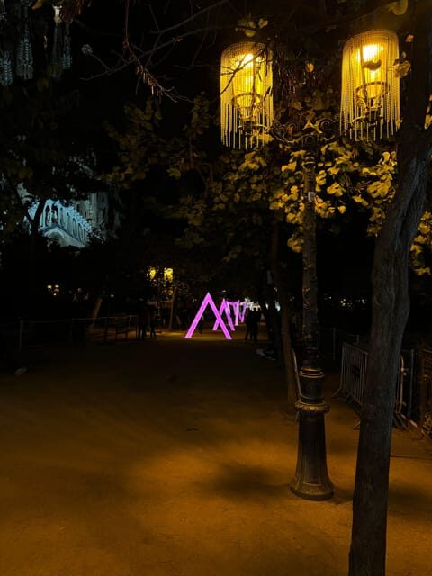 Barcelona: Christmas Lights and Markets Bike Tour - Hospital Sant Pau: where the light show becomes the main event