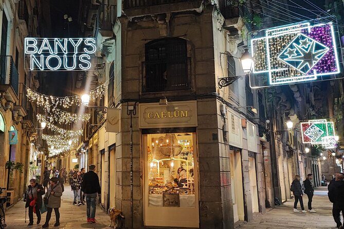 Barcelona Christmas Walking Tour - Fira de Santa Llúcia: The City’s Oldest Christmas Market and Local Treats