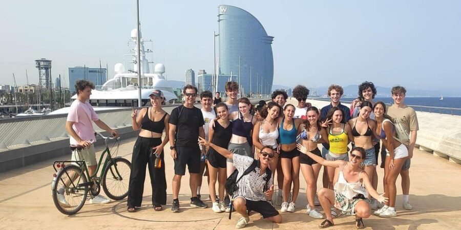 Barcelona: City Highlights Bike Tour with Locals - Port Olímpic and Barceloneta: sea air for the final stretch