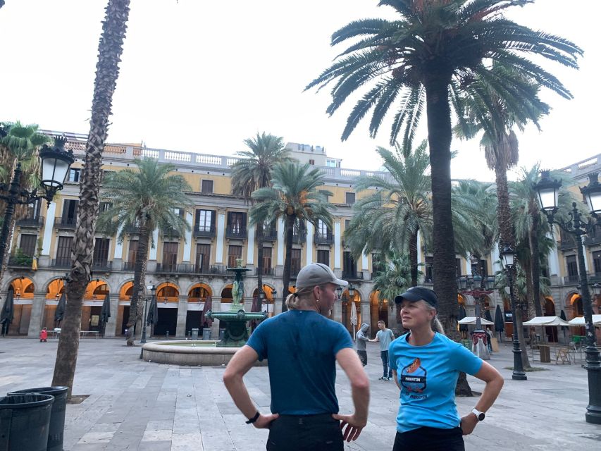 Barcelona: City Highlights Guided Running Tour - Gaudí Highlights: Casa Milà and the Way the Route Teaches You to See