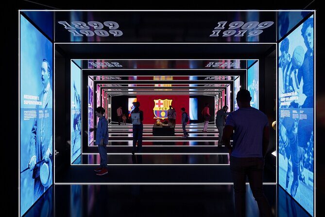 Barcelona City Hop On Hop Off and FC Barcelona Immersive Tour - Timing the day: where the 3 hours 30 minutes can go right