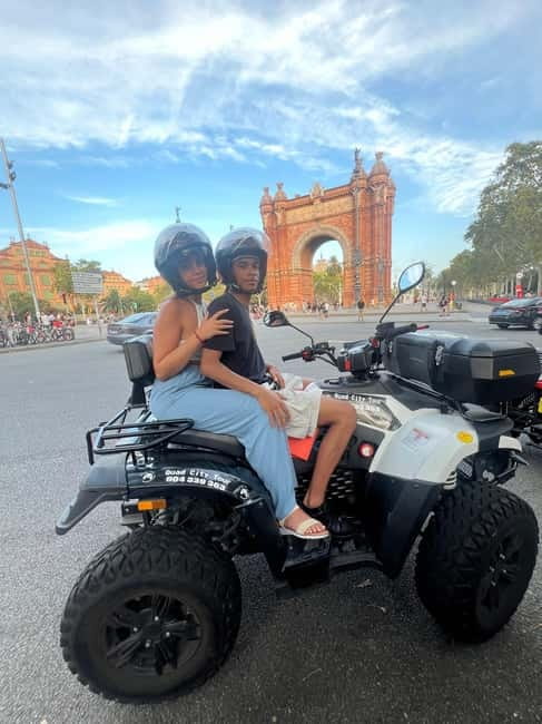 Barcelona: City Sights Electric Quad Tour - Sagrada Família: outside views with momentum