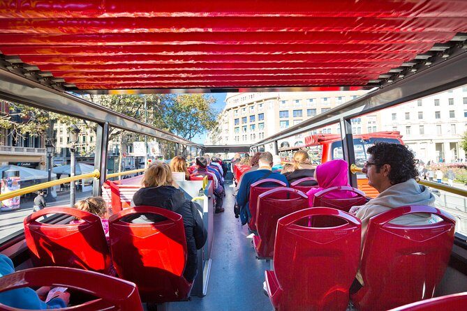 Barcelona City Tour Hop-On Hop-Off and Aquarium - The audio guide: how to use it without turning your day into chores