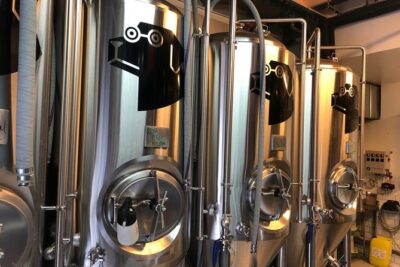 Barcelona Craft Beer Tour with a Brewery Tour and 3 Local Bars - Starting at BlackLab: the brewery visit that sets the beer tone