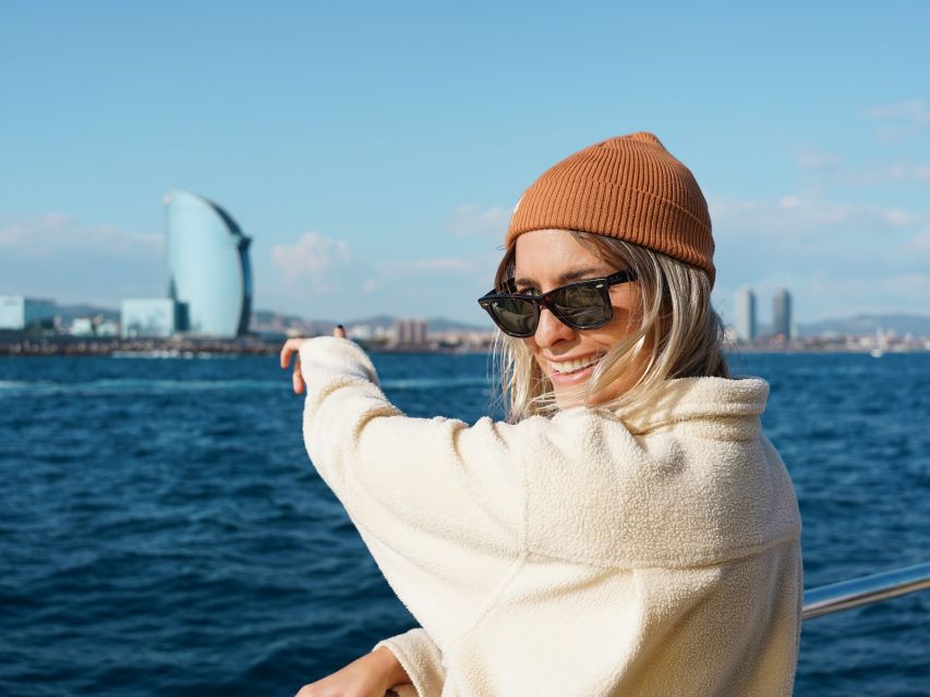 Barcelona: Daytime or Sunset Catamaran Cruise with Music - Live music onboard: when it matters and when it doesn’t