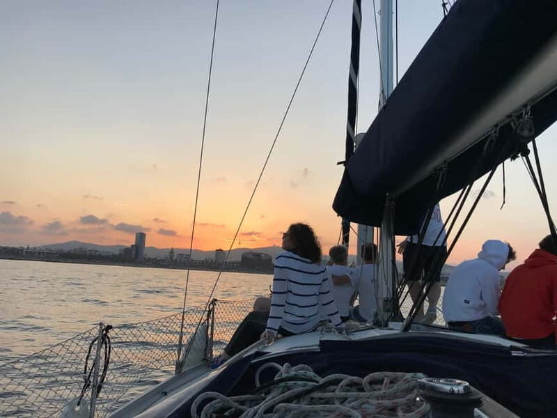 Barcelona: Daytime or Sunset Cruise with Drinks - Why this Barcelona sailing cruise is an easy win