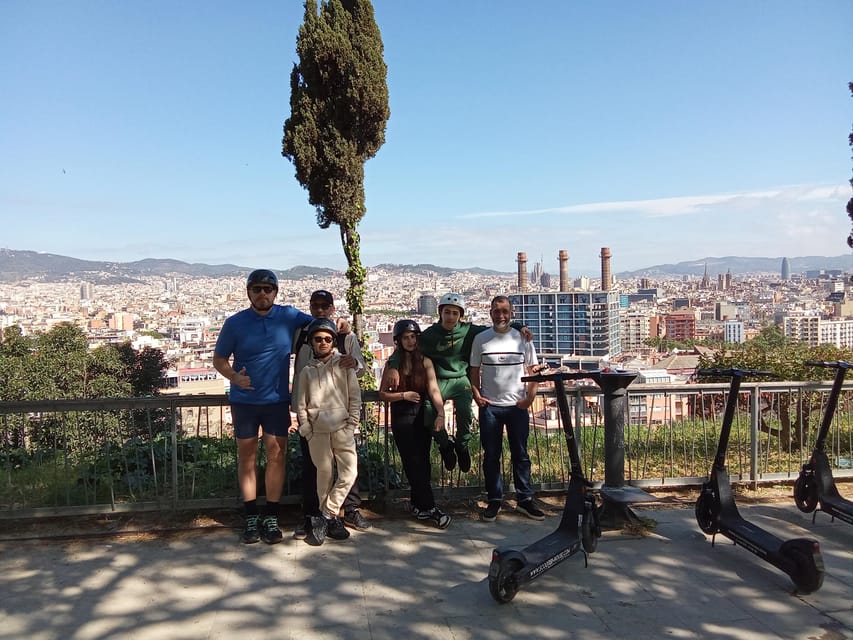 Barcelona: e-scooter and Bike tour - El Cap de Barcelona and the Columbus Monument: Two Fast, Big-Wow Stops