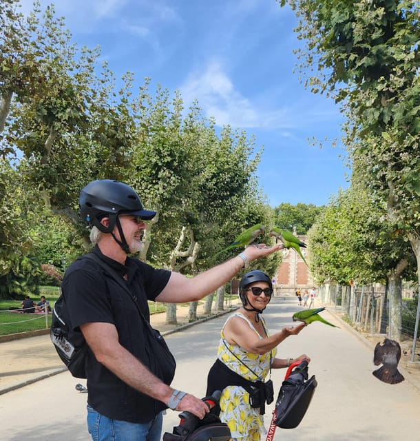 Barcelona: e-scooter and Bike tour - Barceloneta Beach to W Barcelona: From Streets to Sea Air