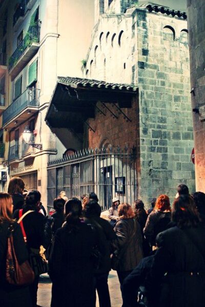 Barcelona: El Born Ghost Walking Tour - The Stories: Spirits, Witchcraft, Exorcisms, and Tragedy