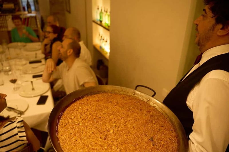 Barcelona: El Born Gourmet Food & Wine Small Group Tour - Price and value: is $112 a fair deal in Barcelona?