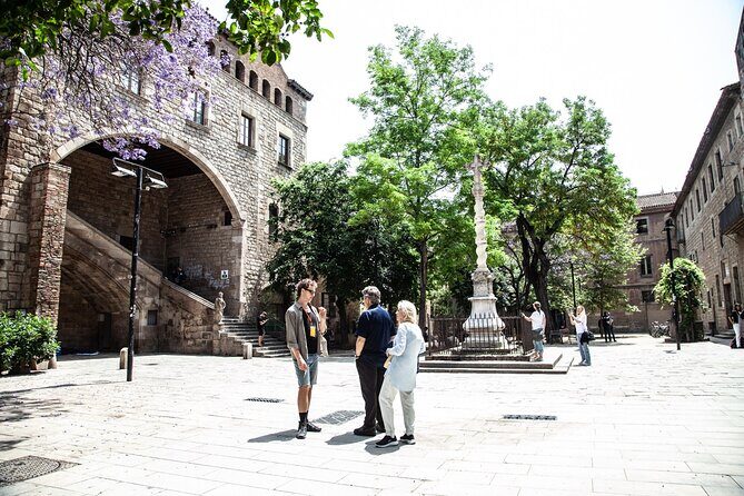 Barcelona El Raval Dark History Walking Tour - Price and Time: Two Hours That Don’t Feel Rushed